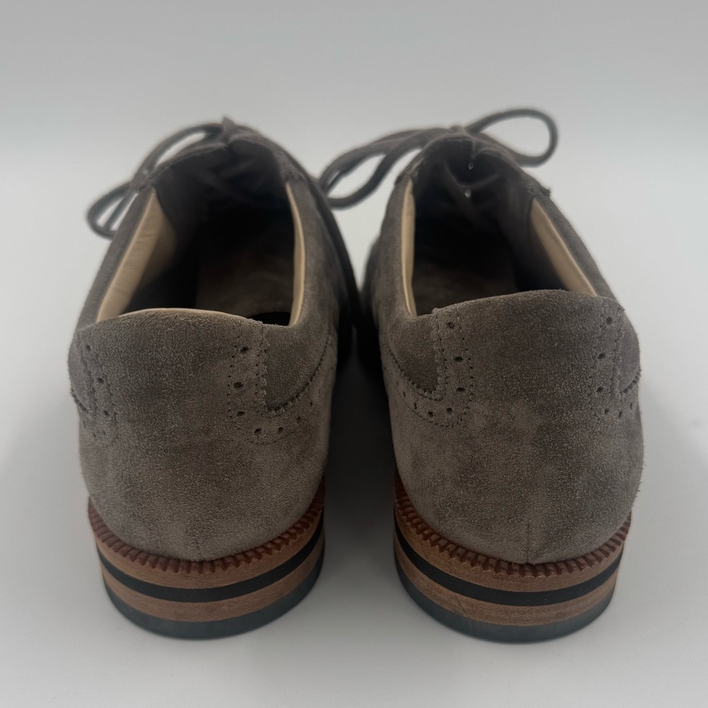 Classic Chanel suede oxfords 💕 - Picture 5 of 8